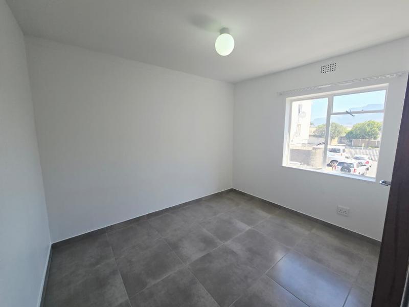 To Let 2 Bedroom Property for Rent in Thornton Western Cape